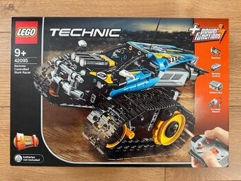 Predám LEGO Technic 42095 Kaskadérske pretekárske auto