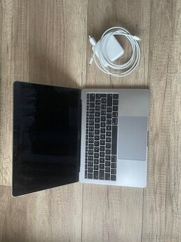 MacBook Pro 13", 2017, i5 2.3GHz dual-core - 1