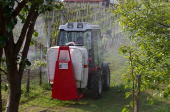 Rosič AGP 120 ventilátor uvnitř za malotraktor - 1