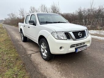 Nissan Navara D40 2,5 dCi Double Cab Long