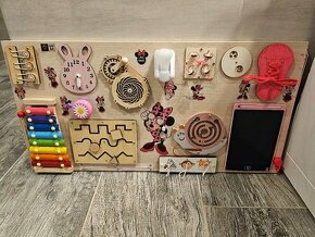 Activity board minnie