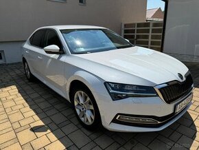 ŠKODA SUPERB 2.0 TDI