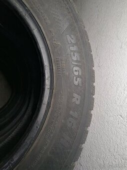 215/65R16 Paxaro