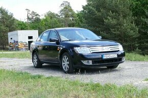 Ford Taurus, 196kw, 4X4 - 1