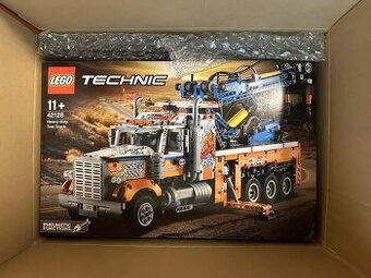 LEGO 42128 Technic Heavy-Duty Tow Truck