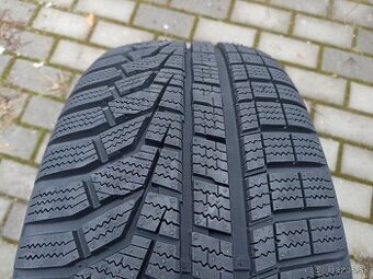 Zimné pneu Hankook Winter Icept Evo 215/45 R16 XL - 1