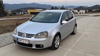 Volkswagen Golf MK5 2.0 TDI - 1