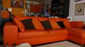 Celokožena sedačka oranžova lacno