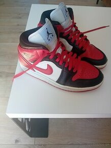 Tenisky Nike Air Jordan 1