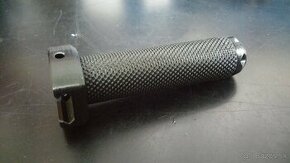 Airsoft vertical grip