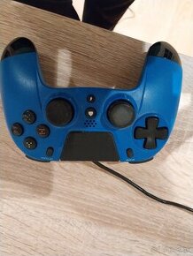 Joystick, ovládač na ps4