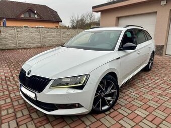 Superb Combi III 2,0 TDI Sportline 140kW Top stav