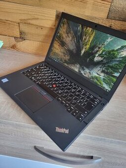 Lenovo X260 i5 4x2.5Ghz,8GBDDR4,250GBSSD,webka,wifi,BT