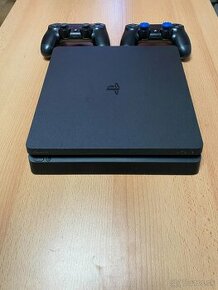 PS4 Slim 1TB +2 joysticky