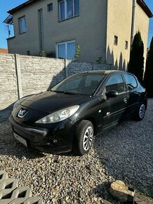 Peugeot 206+ 1.4 benzin