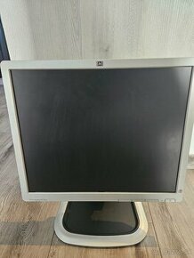 Monitor LG 19" - 1