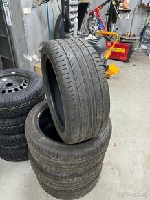 Predám pneu Pirelli Powergy 245/45R18 - 1