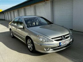 Peugeot 607