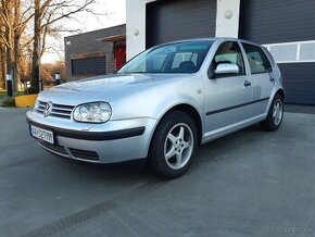 VW Golf 4 - 1.4 16V Benzín