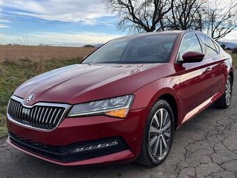 ŠKODA Superb 1.5 Tsi 110Kw DSG r.v 2022 naj 45tkm koupeno v