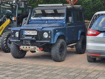 Land rover defender 90