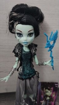 Monster High Frankie Stein Ghouls Rule