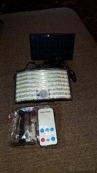 Solarna LED lampa s pohyb. Senzorom 2