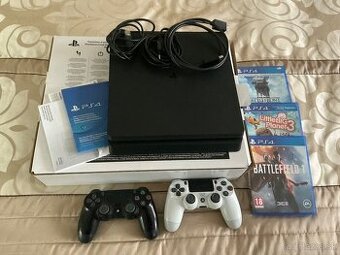 Playstation Slim 4