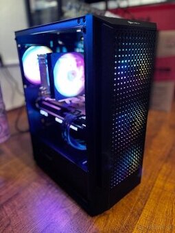 Herné PC: Ryzen 5 5600X, RX 6700 XT, 16GB RAM, 1T NVMe