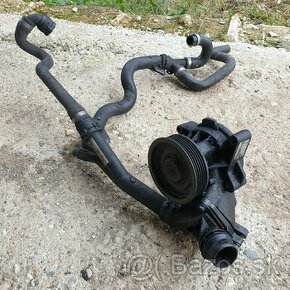 hadica chladenia,termostat bmw e90 - 1