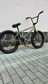 BMX befly flip