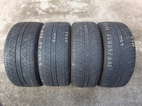 295/40 R20 - 265/45 R20  -zimné Michelin (Porsche Macan)