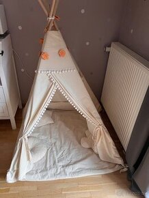 Teepee stan