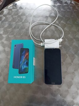 Predám Honor 8S