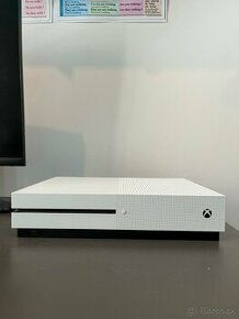 Xbox One S - rezervovaný