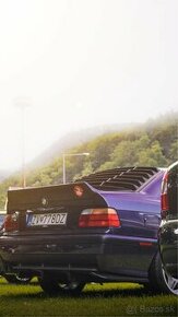 Predam Ducktail kridlo BMW E36 coupe