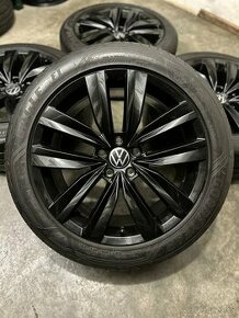 Letná sada VW Almere 5x112 R18 , 245/45/18 - VW Arteon - 1