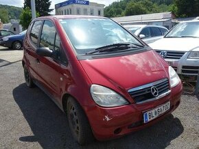 Mercedes A - 1