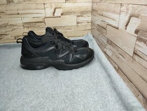 Nike Air 45,5 - pánske čierne tenisky - 1