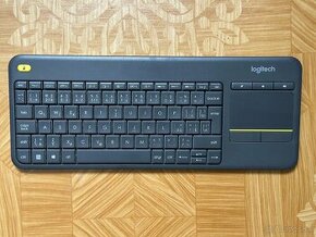 Logitech K400 Plus, bezdrôtová s touchpadom, SK+CZ