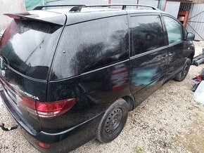 Predám nahrandne diely Toyota previa 2004 diesel