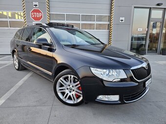 Škoda Superb Combi 3.6 FSI V6 4x4 Elegance DSG F1,260PS