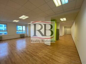 Zrekonštruovaný kancelársky priestor 205,58 m2 v Bratislave  - 1