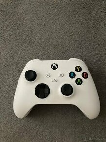 XBOX series x/s controller