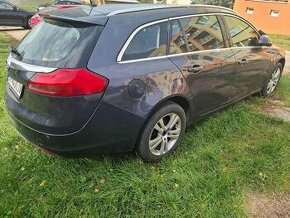 Opel insignia sports tourer