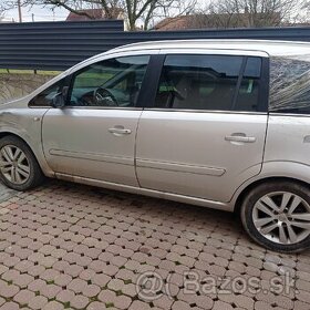 Opel Zafira B automat