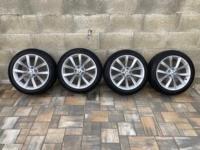 Predám zimnú sadu org ŠKODA 5x112 8J ET40 235/45 R18