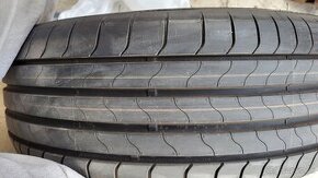 BRIDGESTONE TURANZA 6 225/55 R 18 98V