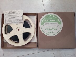 Starý 16 mm film