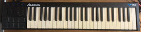 Alesis V49 midi klávesy